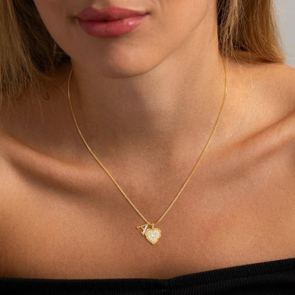Collar con Corazón e Inicial