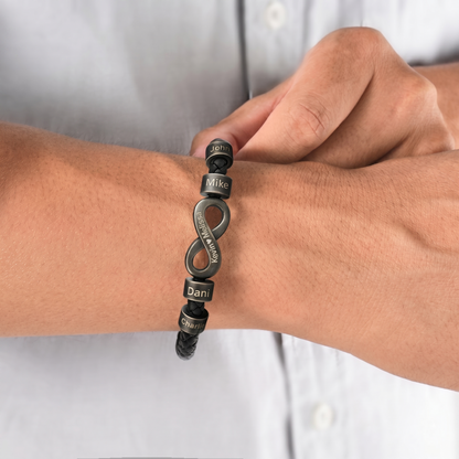 Pulsera Nudo Eterno (con nombres)