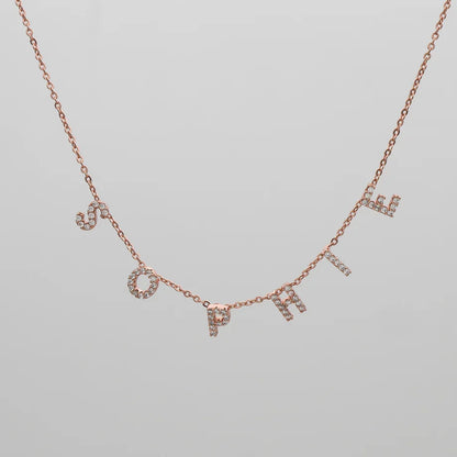 Collar de Nombre con Diamantes
