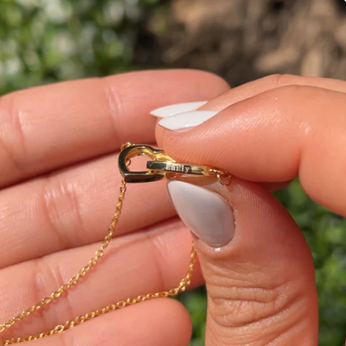 Gravierte Herzkette im Rosenbär mit echter Rose