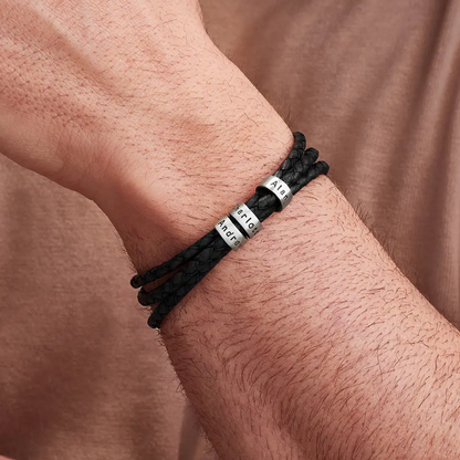 Pulsera de cuero trenzada con piezas personalizadas